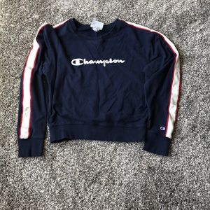 champion cropped sweatshirt